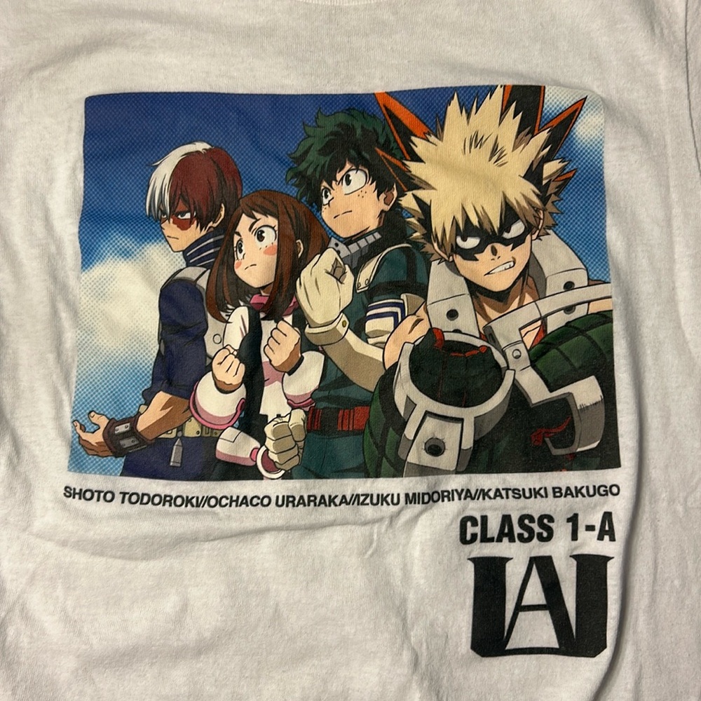 My Hero Academia Graphic Tee - Men’s Small - Official Hot Topic & Funimation